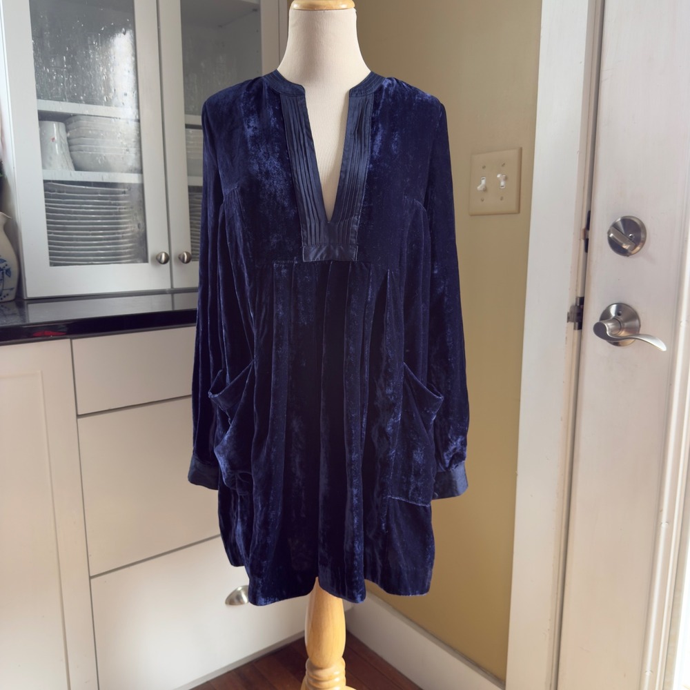 Free People Navy Blue Velvet Babydoll Mini Dress Pleated Boho Whimsigoth Sz XS‎